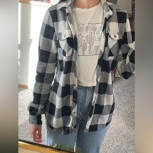 Size S Black and White Flannel